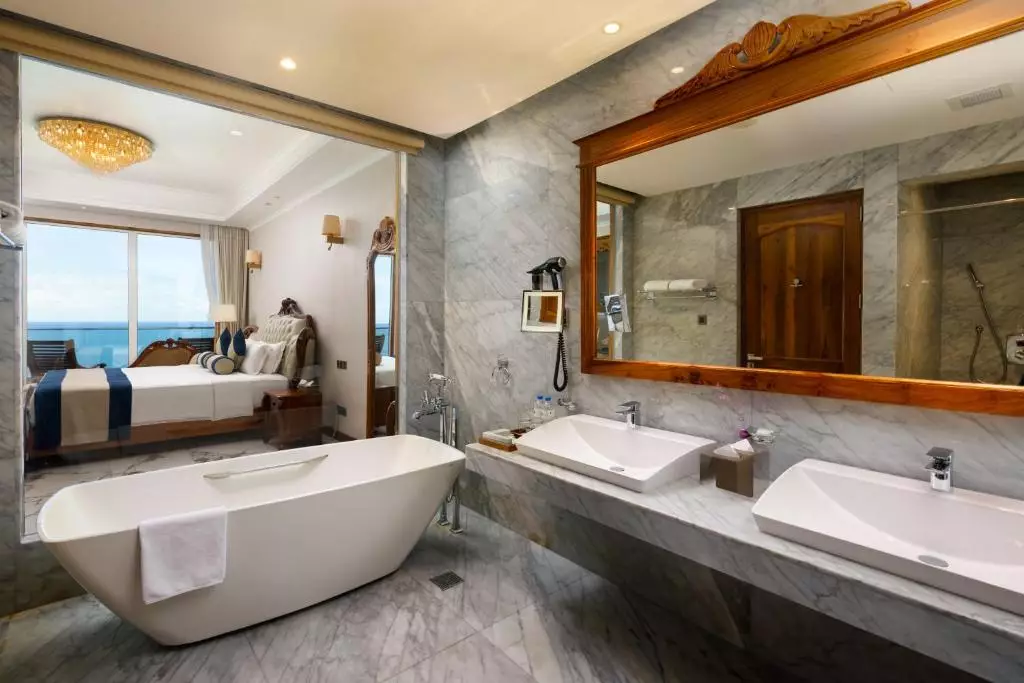 Araliya Beach Resort and Spa Unawatuna